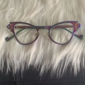 Iridescent Cat-Eye Glasses